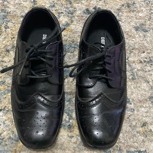 Boys Black dress shoes